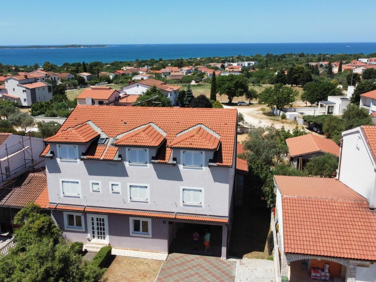 Apartments Jozic Peroj Ngoại thất bức ảnh