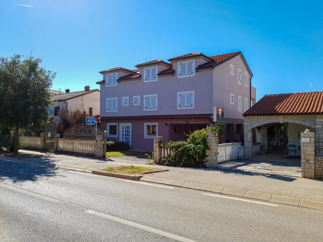 Apartments Jozic Peroj Ngoại thất bức ảnh