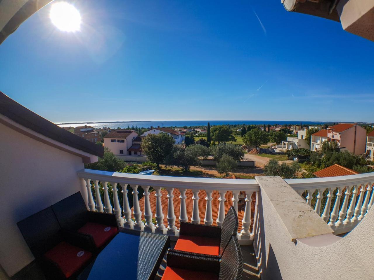 Apartments Jozic Peroj Phòng bức ảnh