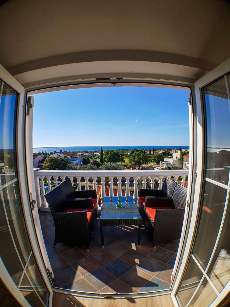 Apartments Jozic Peroj Ngoại thất bức ảnh